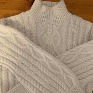 White Cropped Turtleneck